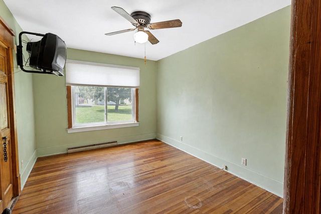 800 9th AVENUE, Union Grove, WI 53182