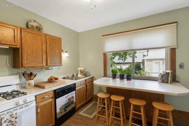 800 9th AVENUE, Union Grove, WI 53182