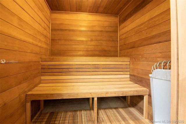 5749 Camino Del Sol 202, Boca Raton, FL 33433