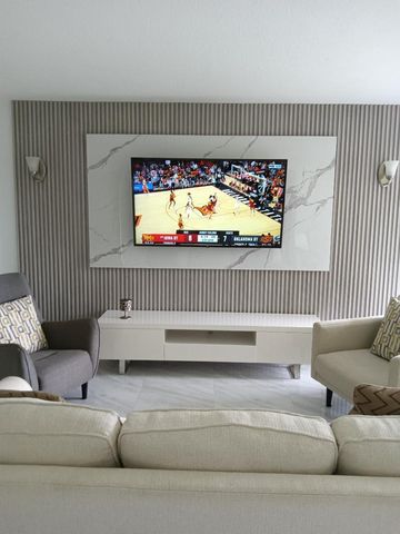 5749 Camino Del Sol 202, Boca Raton, FL 33433