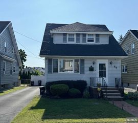 54 Lewis Place, Totowa, NJ 07512