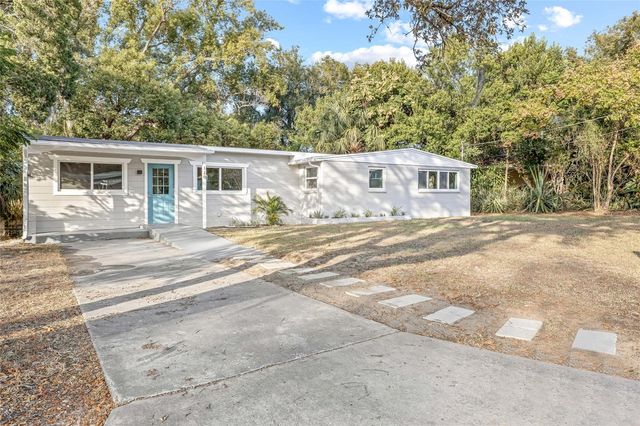 110 MISSION HILLS AVENUE, Temple Terrace, FL 33617