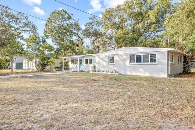 110 MISSION HILLS AVENUE, Temple Terrace, FL 33617