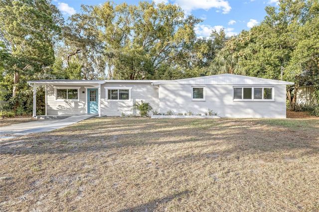 110 MISSION HILLS AVENUE, Temple Terrace, FL 33617