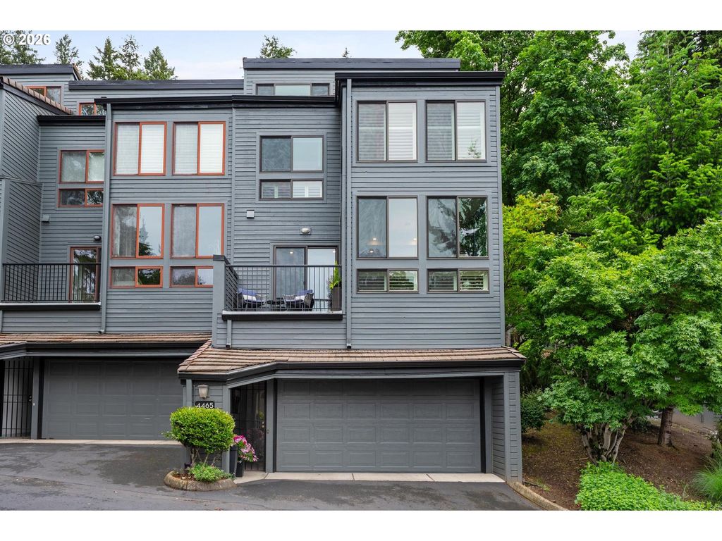 4465 GOLDEN Ln, Lake Oswego, OR 97035