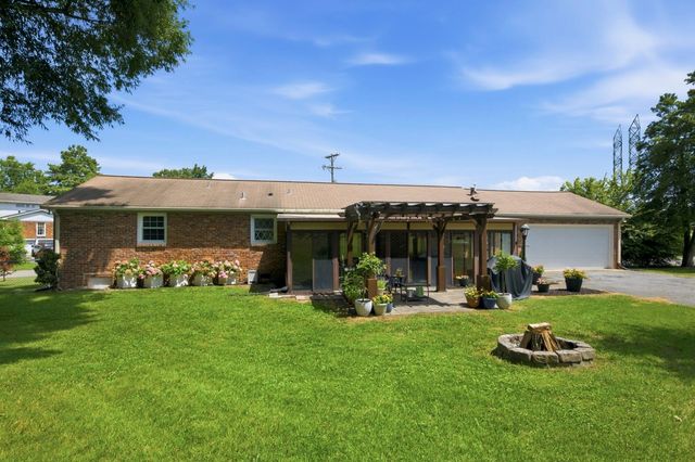 709 Harpeth Pkwy, W, Nashville, TN 37221