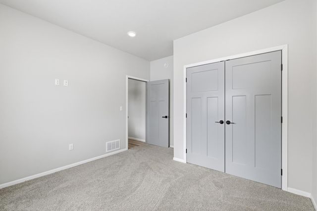 3022 41st Avenue S, Moorhead, MN 56560