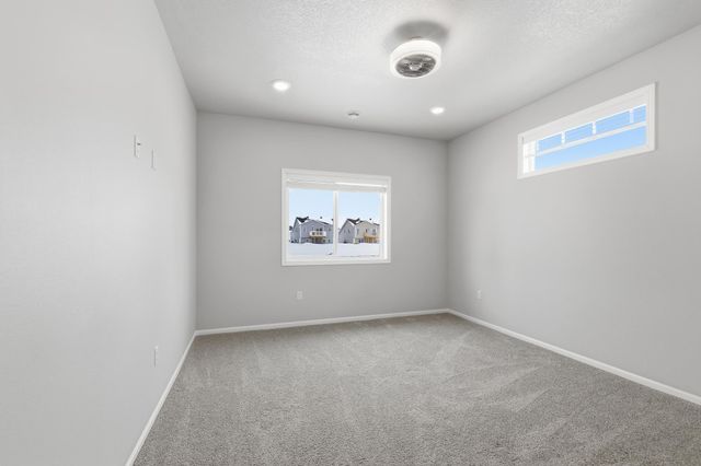 3022 41st Avenue S, Moorhead, MN 56560