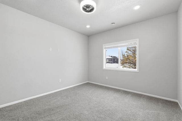 3022 41st Avenue S, Moorhead, MN 56560