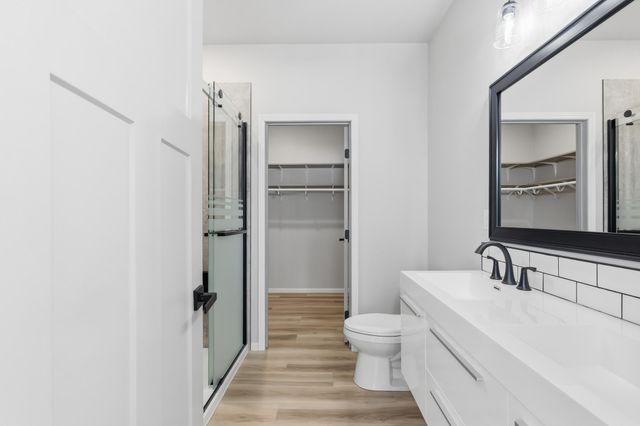 3022 41st Avenue S, Moorhead, MN 56560