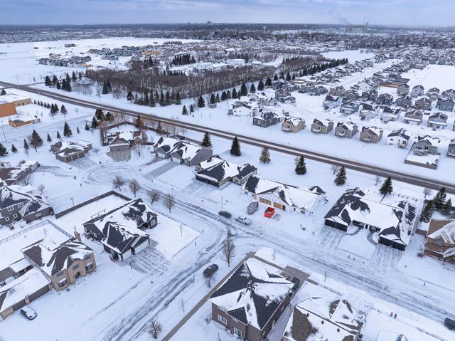 3022 41st Avenue S, Moorhead, MN 56560