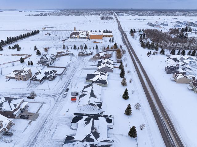 3022 41st Avenue S, Moorhead, MN 56560