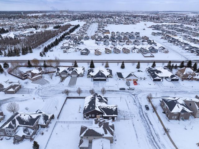 3022 41st Avenue S, Moorhead, MN 56560