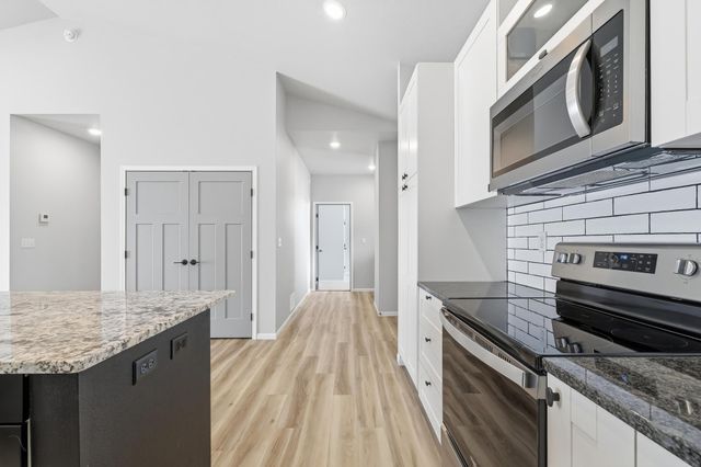 3022 41st Avenue S, Moorhead, MN 56560