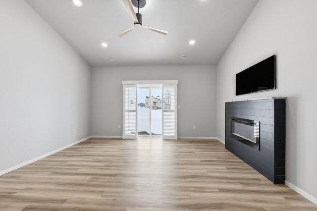 3022 41st Avenue S, Moorhead, MN 56560