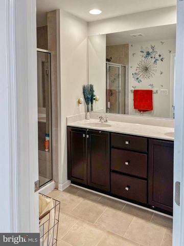9138 WYCHE KNOLL LN, Manassas, VA 20110