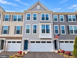 9138 WYCHE KNOLL LN, Manassas, VA 20110
