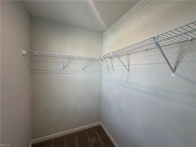 304 Forecastle ST, Portsmouth, VA 23701