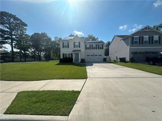 304 Forecastle ST, Portsmouth, VA 23701