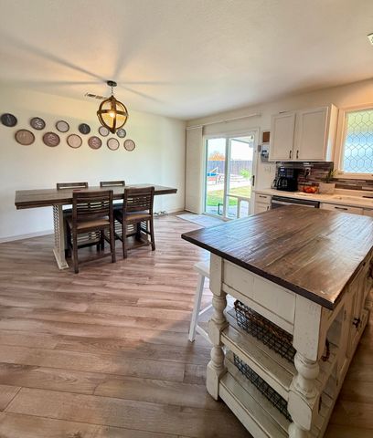 4206 S Julieann Court, Visalia, CA 93277