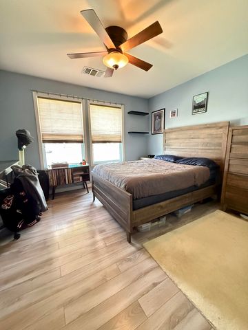 4206 S Julieann Court, Visalia, CA 93277