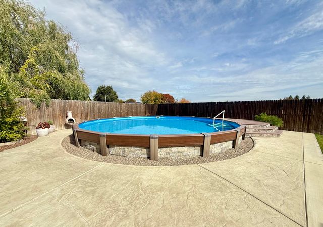 4206 S Julieann Court, Visalia, CA 93277