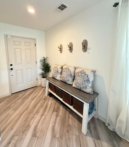 4206 S Julieann Court, Visalia, CA 93277