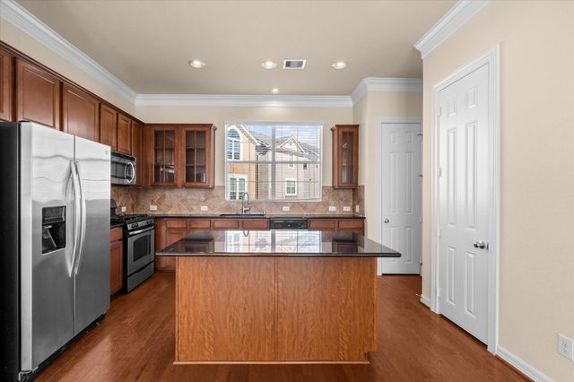 3318 Clearview Villa Way, Houston, TX 77025
