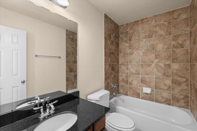 3318 Clearview Villa Way, Houston, TX 77025