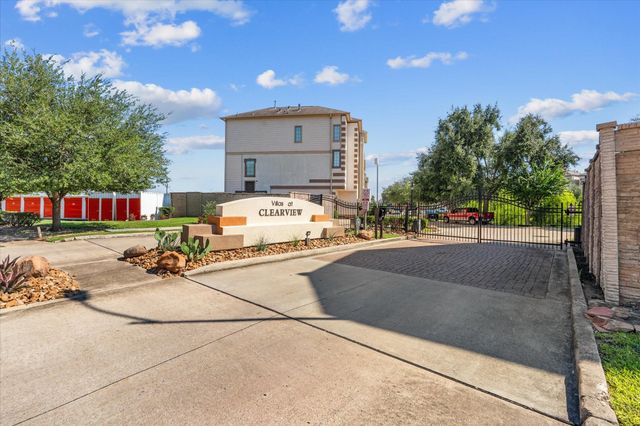 3318 Clearview Villa Way, Houston, TX 77025