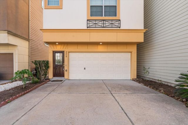 3318 Clearview Villa Way, Houston, TX 77025