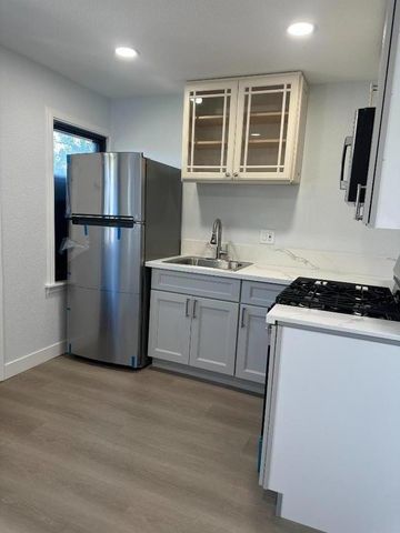 1072 Vine Street, San Jose, CA 95110