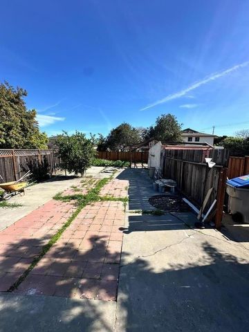 1072 Vine Street, San Jose, CA 95110