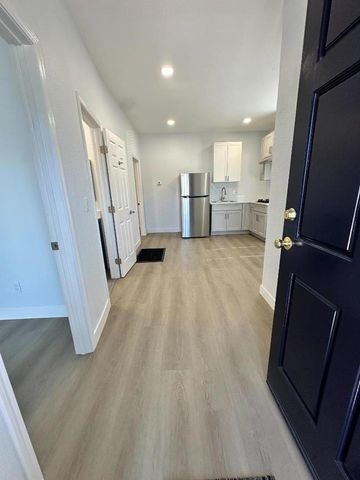 1072 Vine Street, San Jose, CA 95110