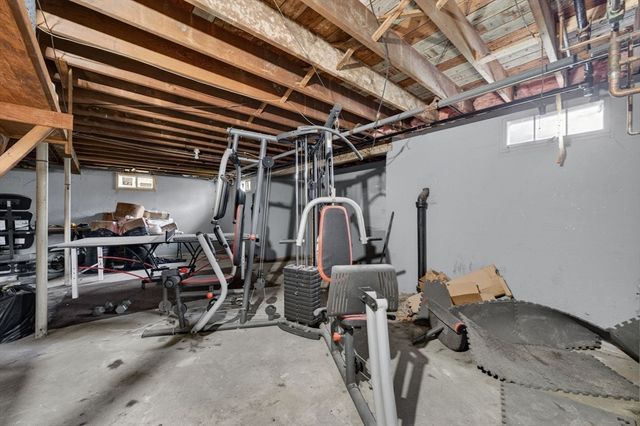 604 Woodlawn Street, Fall River, MA 02720
