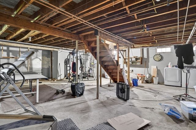 604 Woodlawn Street, Fall River, MA 02720
