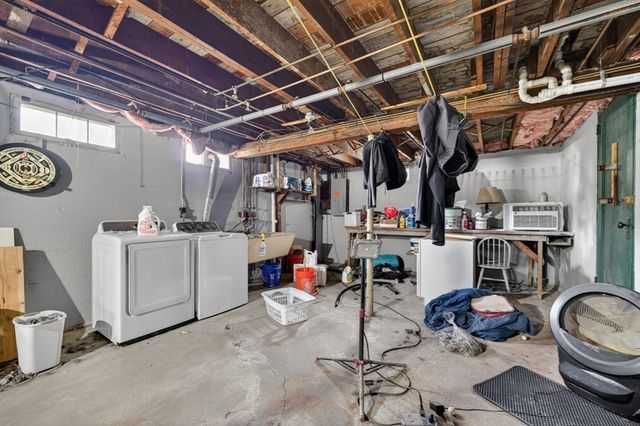 604 Woodlawn Street, Fall River, MA 02720