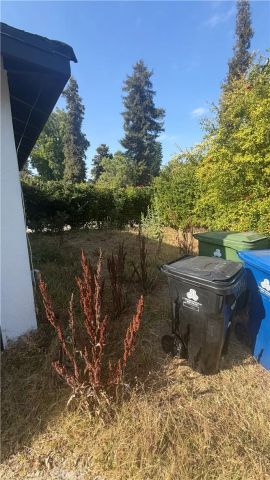 5837 Cedros, Van Nuys, CA 91411