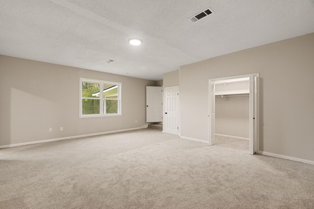 67 Saulters Rd., Prentiss, MS 39474