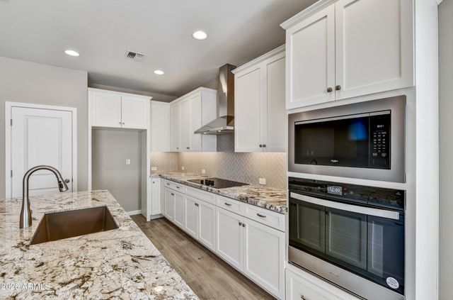 4149 DESERT MOON Drive, Wickenburg, AZ 85390