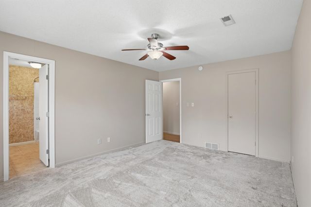 5561 N WATERFRONT DR, Columbia, MO 65202