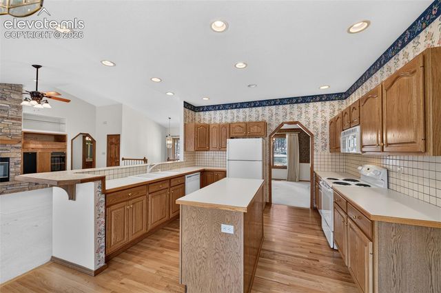 155 Pontiac Loop, Monument, CO 80132