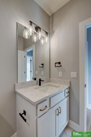 21155 Hartman Avenue, Elkhorn, NE 68022