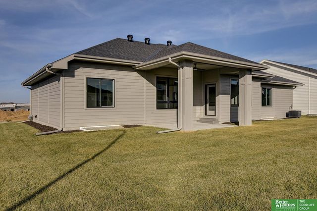 21155 Hartman Avenue, Elkhorn, NE 68022