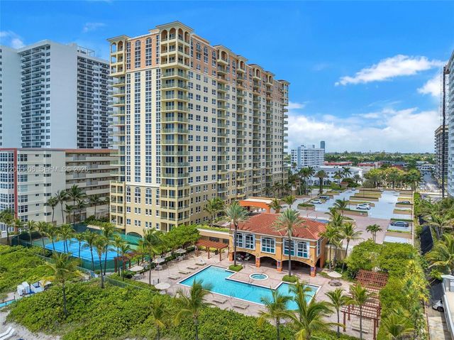 2065 S Ocean Dr TH1, Hallandale Beach, FL 33009