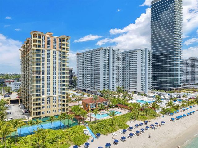 2065 S Ocean Dr TH1, Hallandale Beach, FL 33009