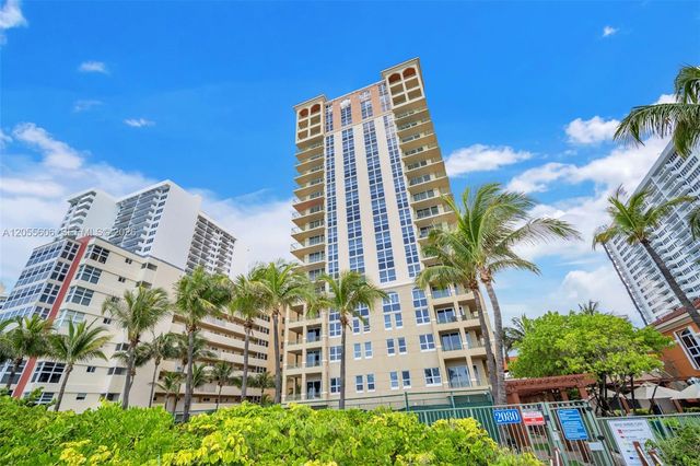 2065 S Ocean Dr TH1, Hallandale Beach, FL 33009