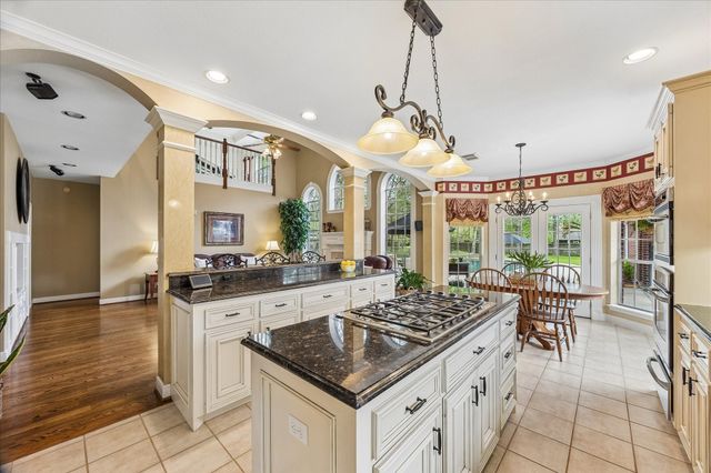 805 Murphy Lane, Friendswood, TX 77546