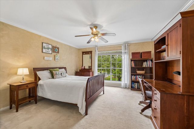 805 Murphy Lane, Friendswood, TX 77546