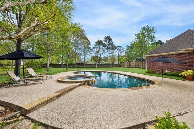 805 Murphy Lane, Friendswood, TX 77546